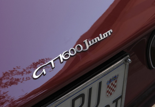 Serie Alfa Romeo GT: GT 1600 Junior - Schriftzug 