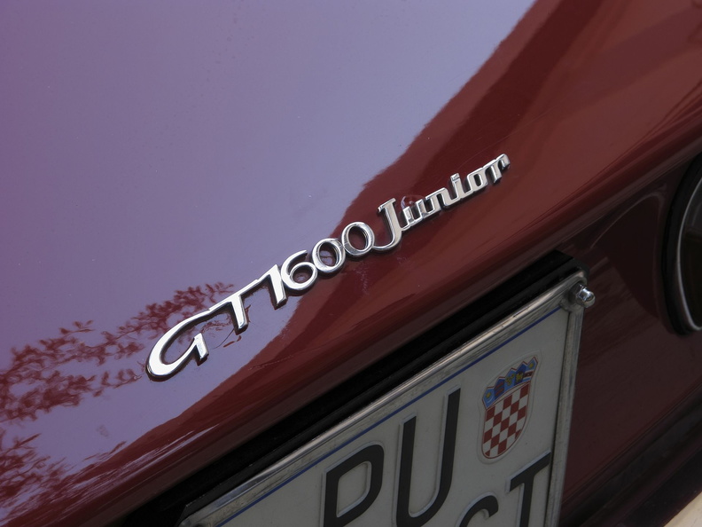 Serie Alfa Romeo GT: GT 1600 Junior - Schriftzug 