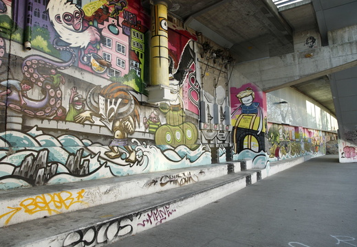 Serie: Graffiti, Hauptbrücke Graz - 4 