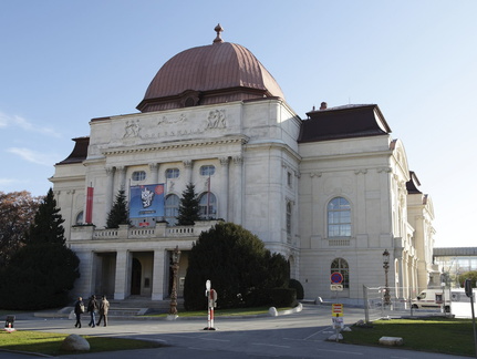 Serie: Die Grazer Oper: der Haupteingang 