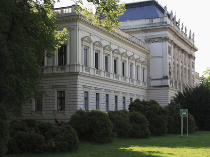 Uni Graz, Serie: Hauptgebäude - Nordflügel 